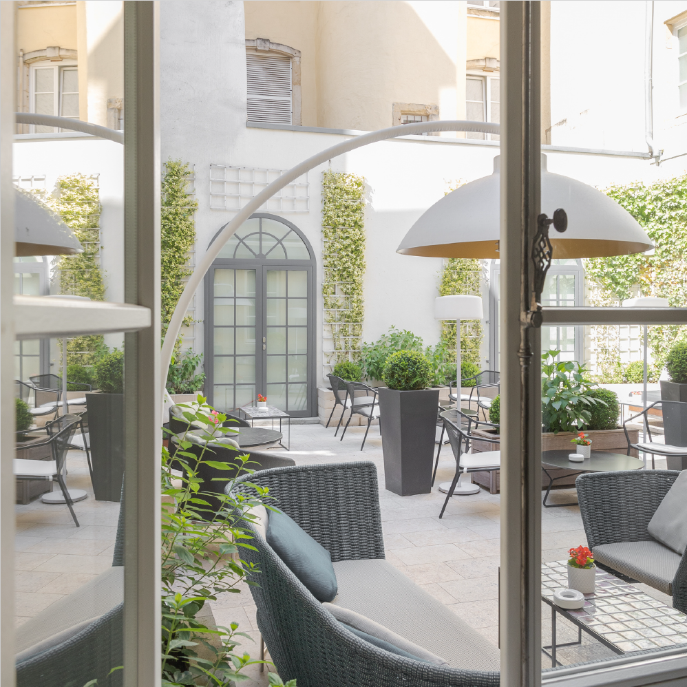 Spring Escape - Urban Garden
